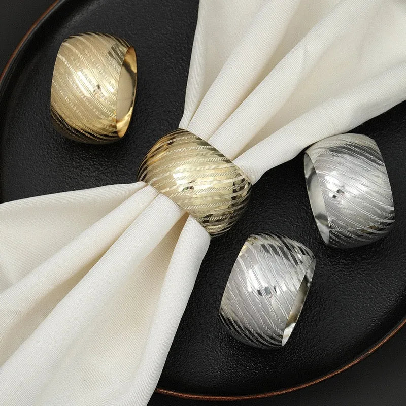 anneau serviette métal doré argenté moderne élégant décoration table mariage anniversaire festive respectueux environnement