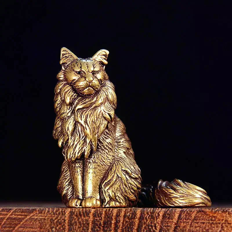 statue chat miniature détaillée or fourrure texture résine décorative classique chambre coucher