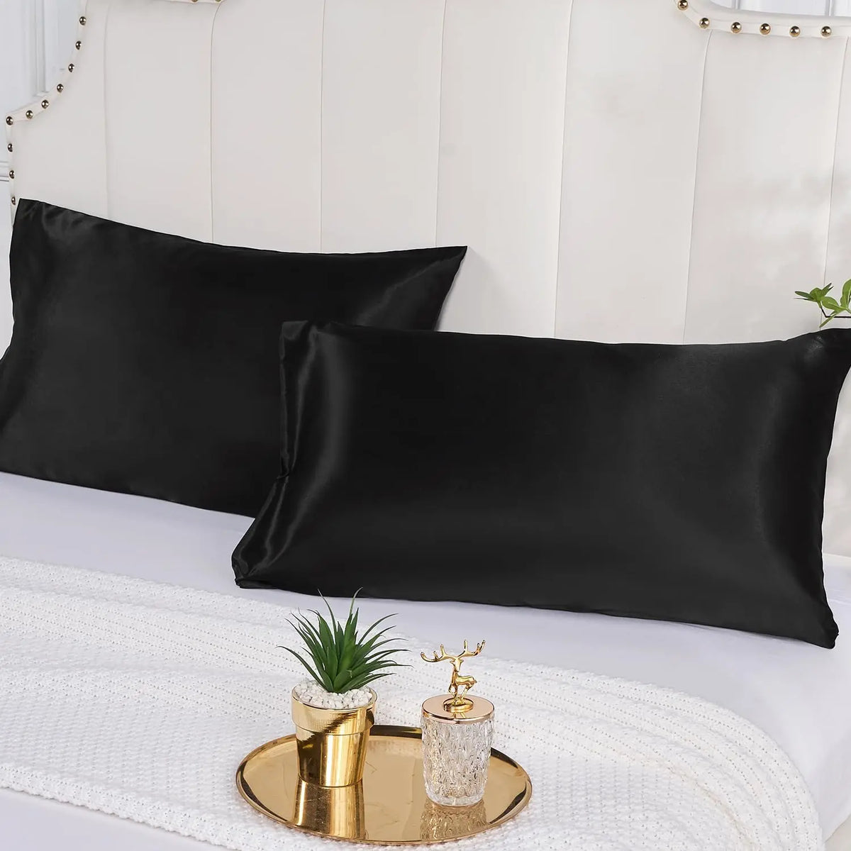 lot protège oreiller noir satin brillant cheveux peau lit moderne