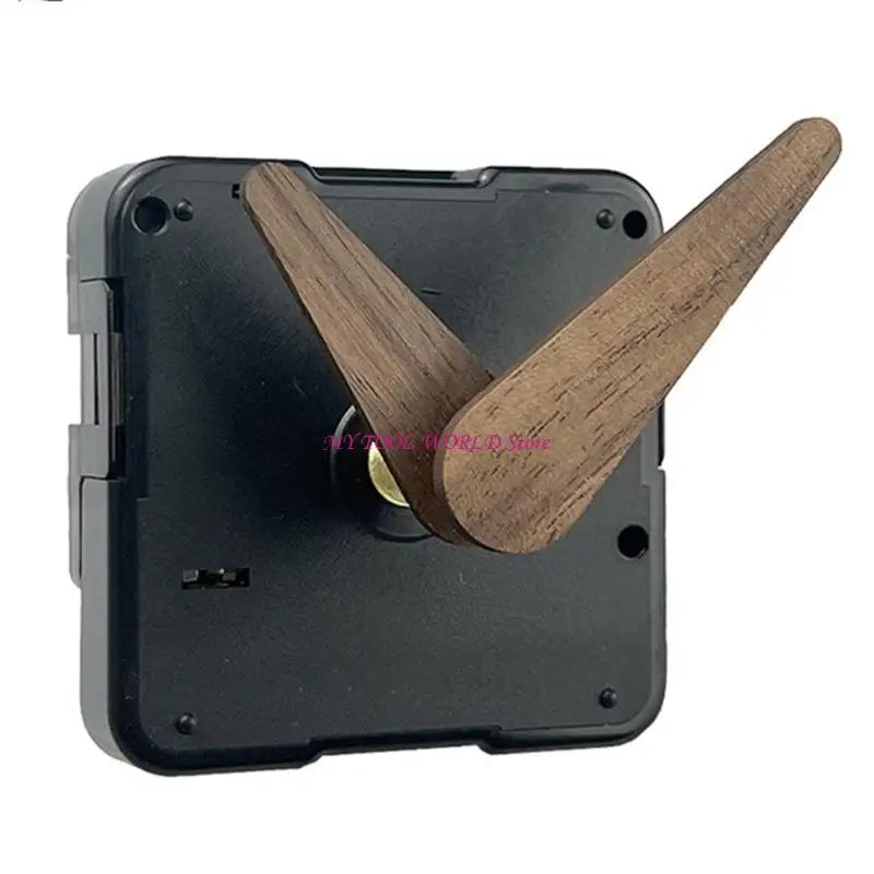 cadran horloge murale moderne aiguilles bois marron clair minimaliste fixations horlogerieDecorationMurale