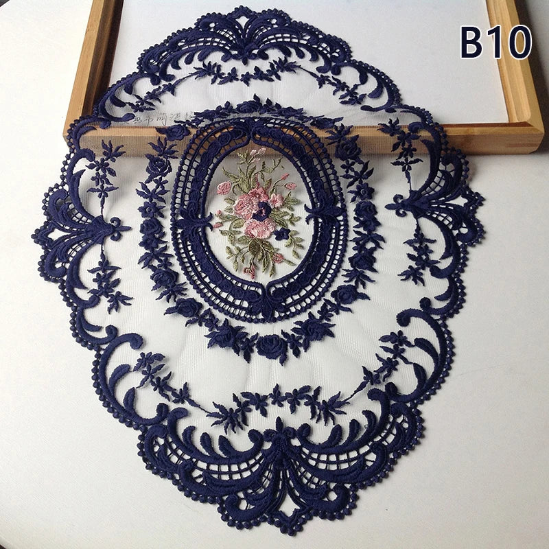 serviettes table blanc broderie florale dentelle classique vintage mariage festivité