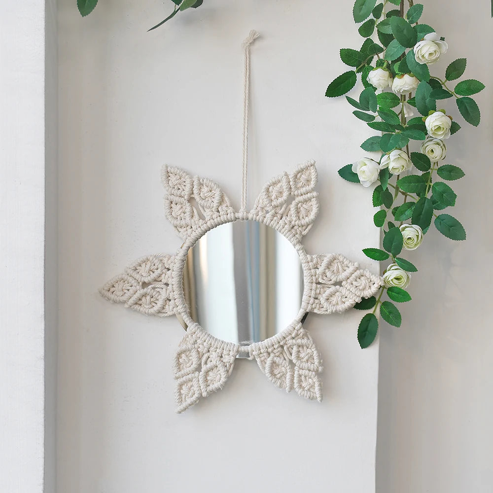 miroir mural macramé boho blanc franges décoration intérieure chambre salon artisanal