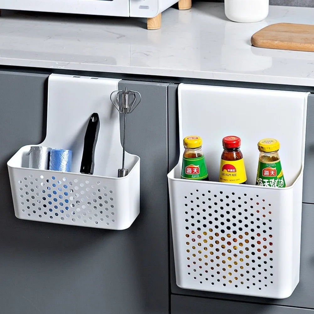 paniers rangement blancs perforés adhésifs modernes petits grands salle bain cuisine
