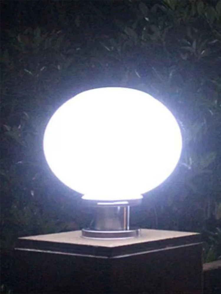 lampe solaire moderne blanc rond translucide fixée métal socle garantie ip65 led