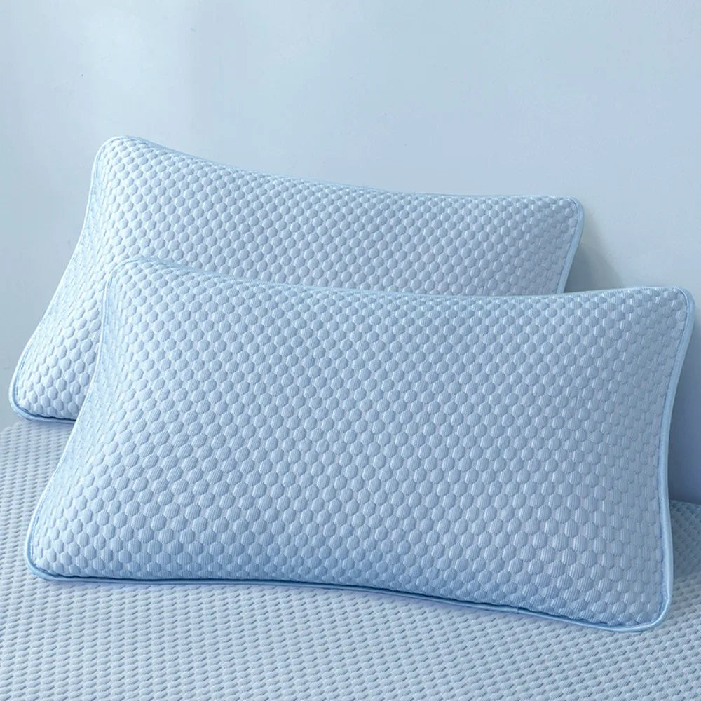 housse coussin imperméable anti acariens polyester coton motif géométrique gris clair contemporain fixations dimensions