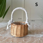 panier osier tressé rustique poignées tissu blanc vintage naturel respectueux environnement