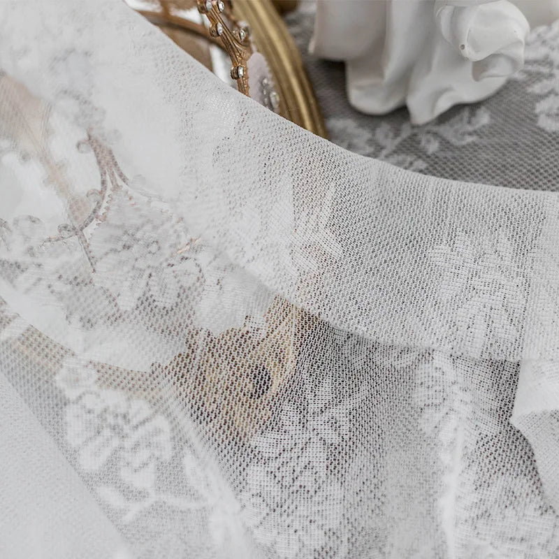 serviette table blanche broderie florale semi transparente classique mariage saint valentin