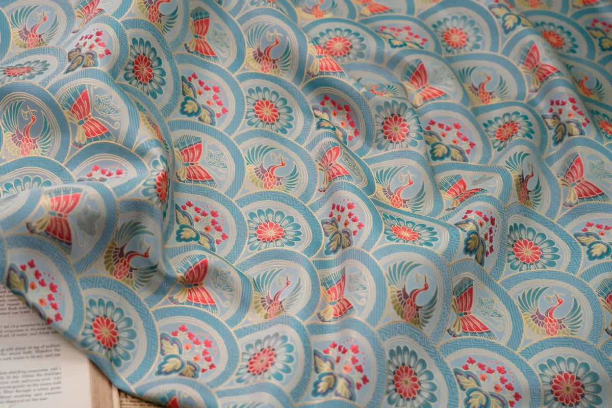 tissu imprimé fleurs papillons polyester bleu rose vert beige classique orné coudre vêtement décoration