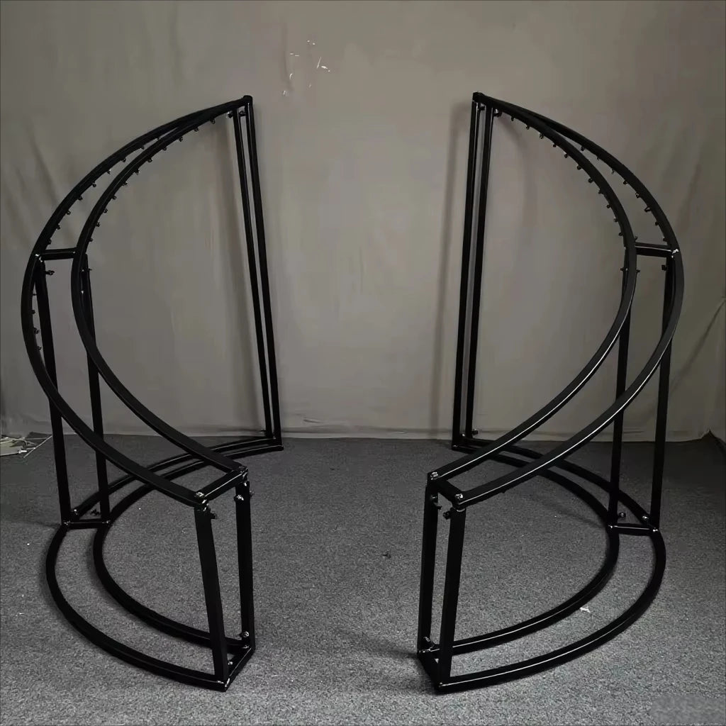 structures decoratives metalliques blanc noir modernes hauteur 130cm largeur 150cm assemblees deux parties