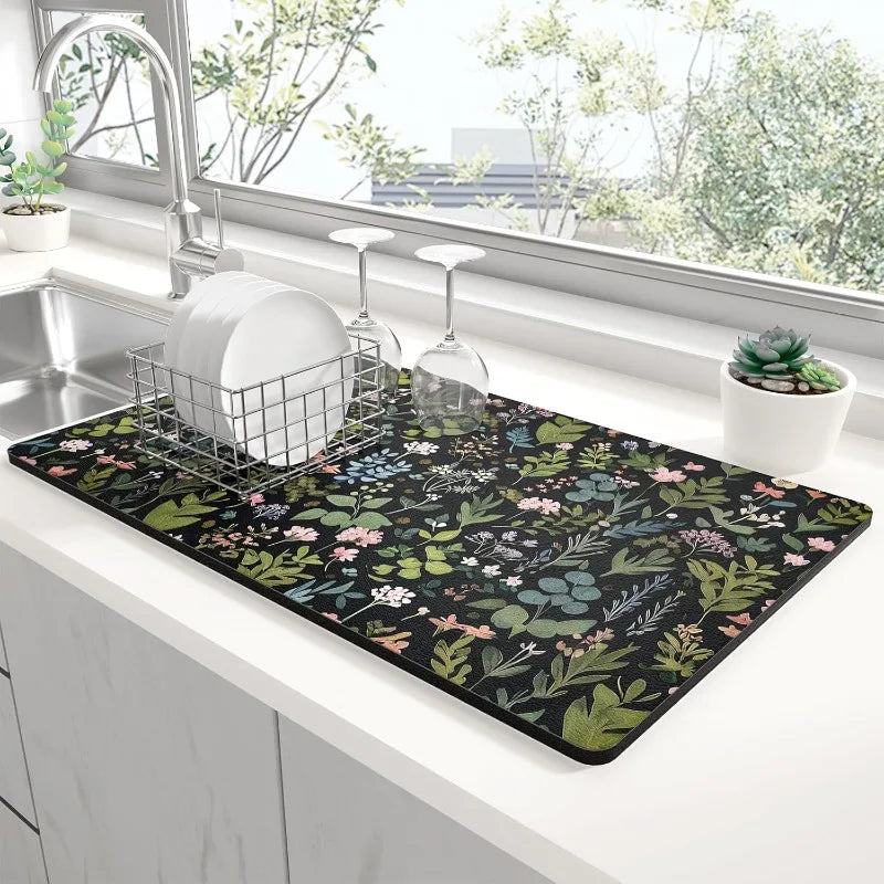 tapis cuisine moderne rectangle fleurs géométriques adhésif respectueux environnement noir blanc rouge vert bleu