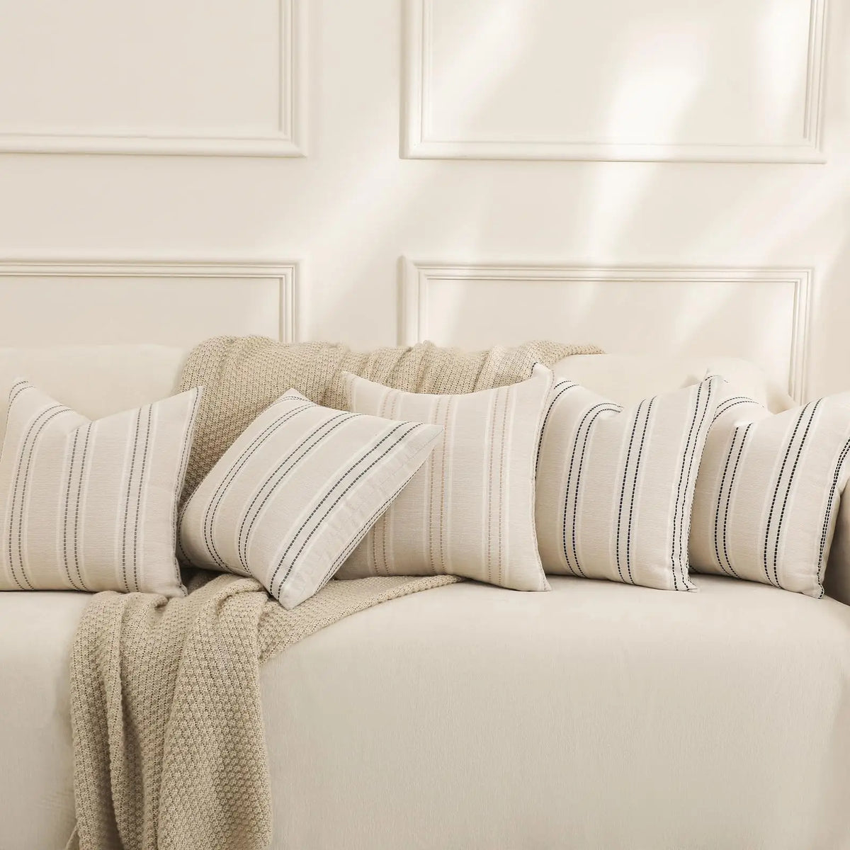 housses coussin rayées polyester non toxique respectueux environnement rustique beige clair fixations