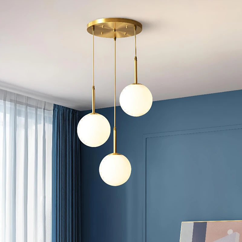 suspension lumineuse ornement sphérique blanc matière transparente moderne fixation câbles inclusion câble électrique