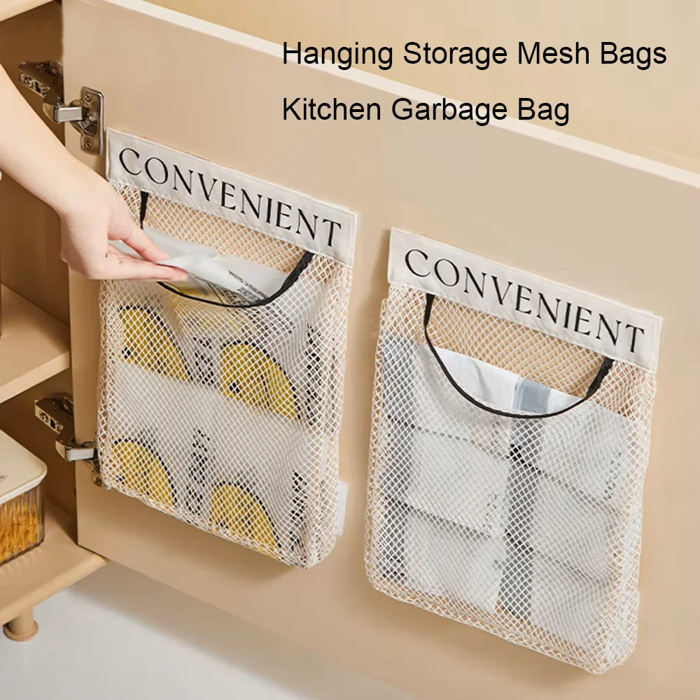 sac rangement suspendu filet beige clair moderne adhésif réutilisable durable organisation cuisine