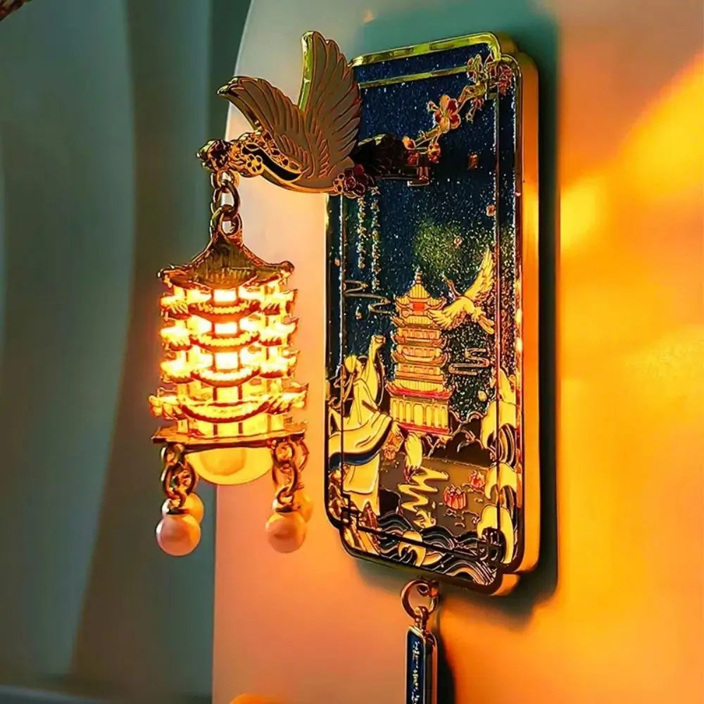 coque téléphone bleu doré rose pagode oiseaux personnages floral art chinois clips breloques