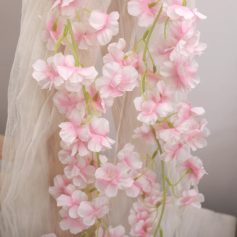 guirlande fleurs artificielles cerises rose clair décor mariage romantiqueintérieur festive