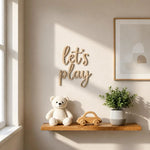 décoration murale bois let's play chambre enfant ours peluche motifs colorés moderne
