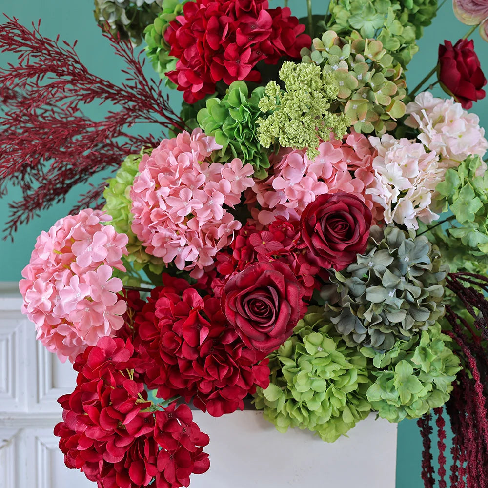 bouquet artificiel rouge rose hortensia anthurium arrangement floral décoration événement table maisonextérieur classic