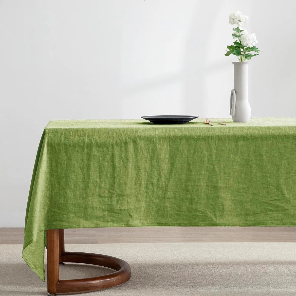 nappe table vert uni polyester moderne imperméable extérieur mariage fête 140x180cm