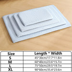 tapis animal texture points gris moderne respirant taille 75x50cm lavable
