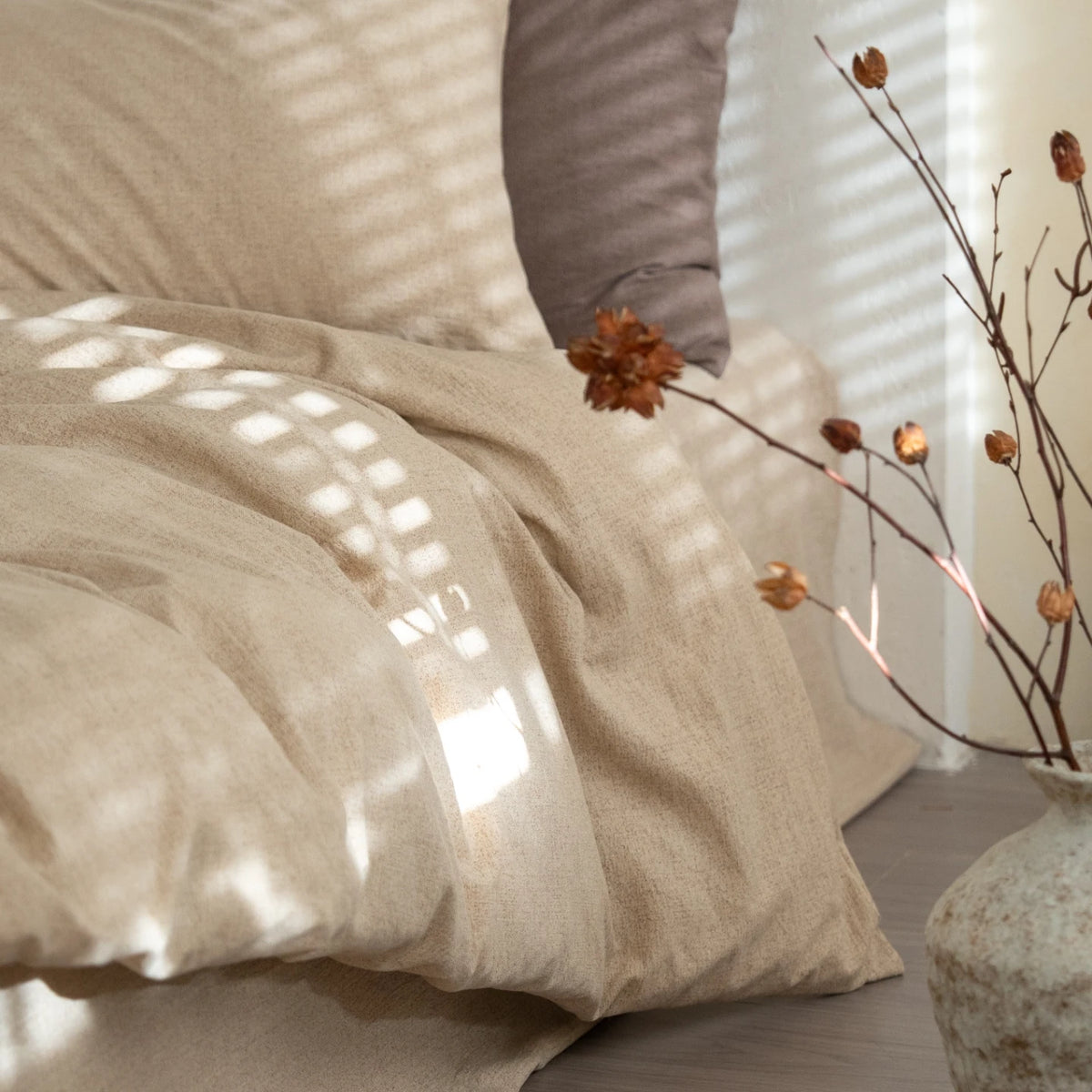 drap housse couette taies d'oreiller literie lin texturé beige taupe minimaliste naturel