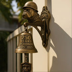 cloche décorative artisanale bronze figurines sorcière chien dieu marin vintage écolo fixations écrousextérieurintérieur