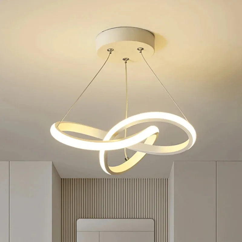 Suspension lumineuse moderne aluminium blanc doré anneaux entrelacés éclairage intérieur restaurant salon chambre