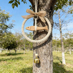 mobile mural corde tressée cloche bois naturel décoratif rustique crochet blanc beige doré