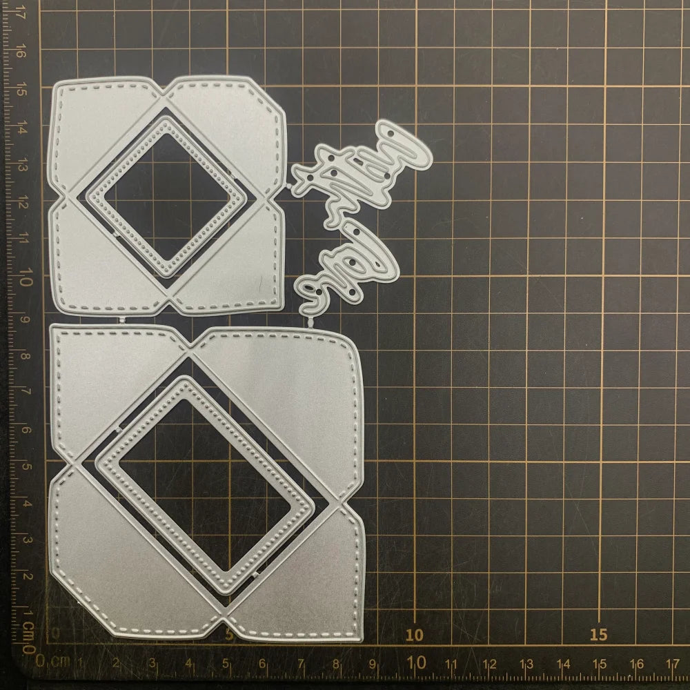 étiquettes scrapbooking blancs motifs floraux rectangles dentelées diy papier cartonné