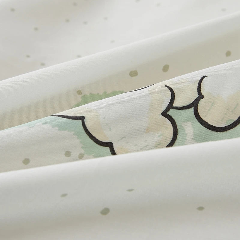 Motif abstrait de formes géométriques noires et vertes sur un fond clair avec des points de couleur.