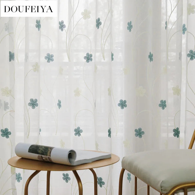rideau transparent voile léger fleurs modernes blanc bleu vert salon chambre