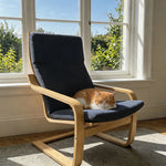 coussin chaise moderne poche bleu marine motif feuilles vert olive rayures