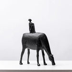 sculptures abstraites résine noir buffle figure humaine décoration intérieure moderne salon porche minimaliste