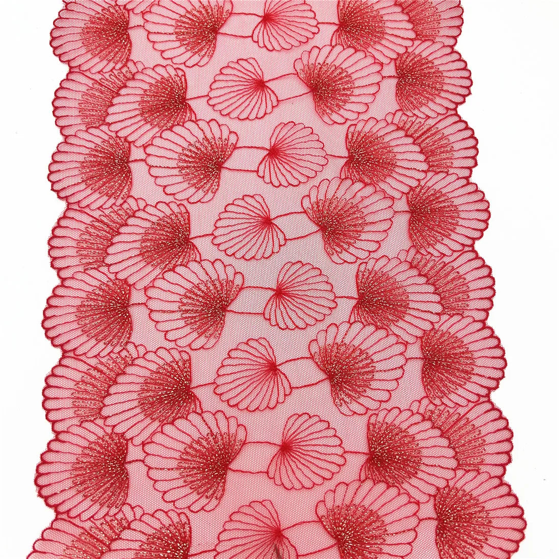 tissu brodé rouge motif coquillages dorés transparent large 25cm festif mariage deco