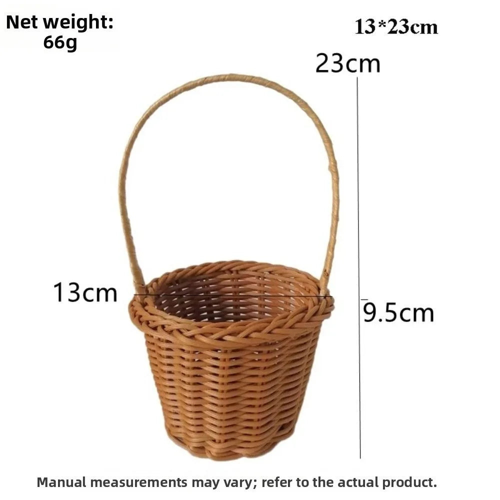 panier tressé marron clair poignée utilisation multiple réutilisable traditionnel maison fleurs rangement