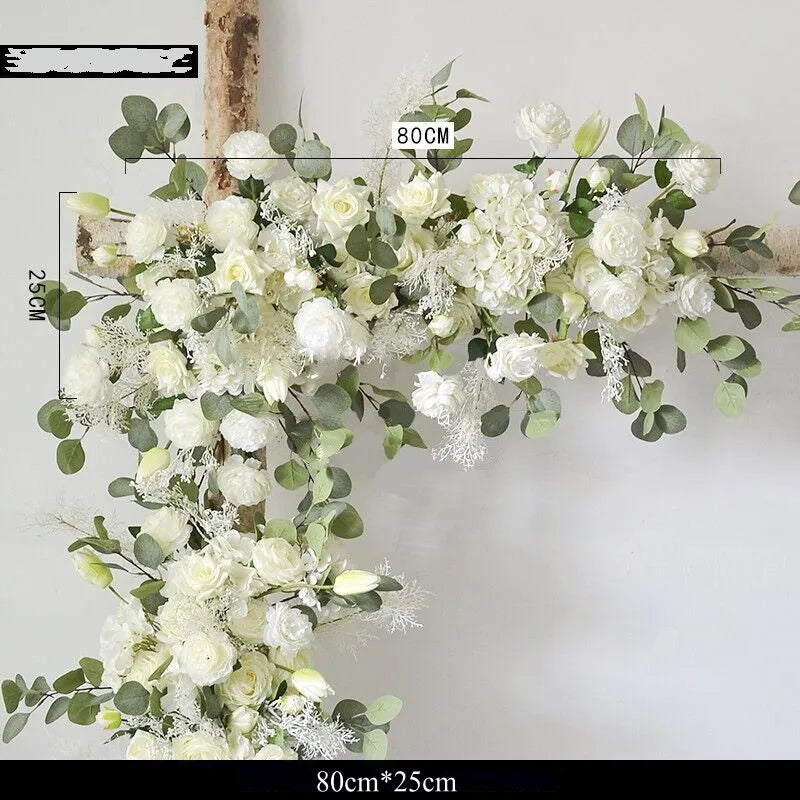Arche décoration romantique fleurs artificielles feuilles vertes tissu blanc translucide extérieur mariage anniversaire