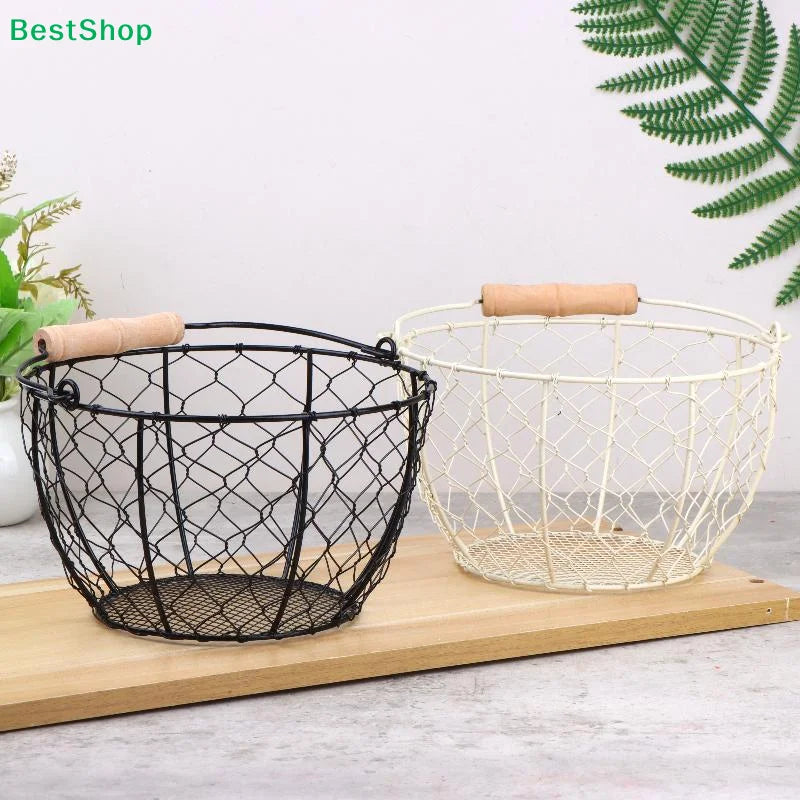 panier filet métallique noir blanc vintage rustique poignées bois fruits légumes rangement cuisine pique