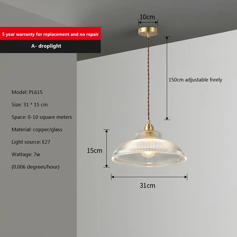 lampe suspendue vert moderne ampoule chaîne métallique rayures verticales salon chambre hall