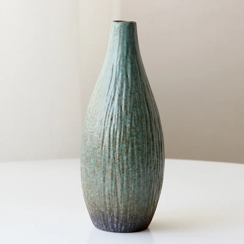 vases céramique moderne rayures horizontales opaques gris vert noirs
