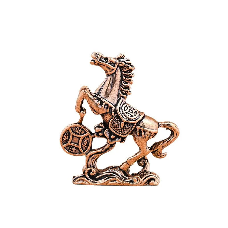 statue cheval bronze doré motifs floraux géométriques artisanal rétro bouclier couronne