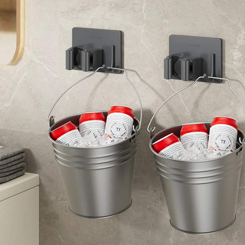 porte balais porte couverts adhésif mur noir gris moderne rangement cuisine salle bain