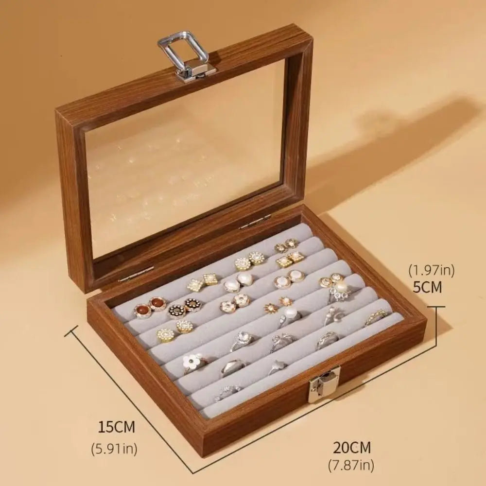 boîte bijoux bois marron clair gris classique clics métalliques boucles d'oreilles alliances transparent