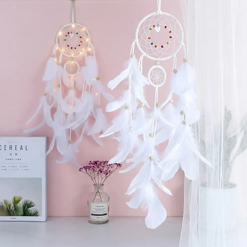 attrape rêves plumes décoratif rose blanc vert violet ethnique fait main cordelette