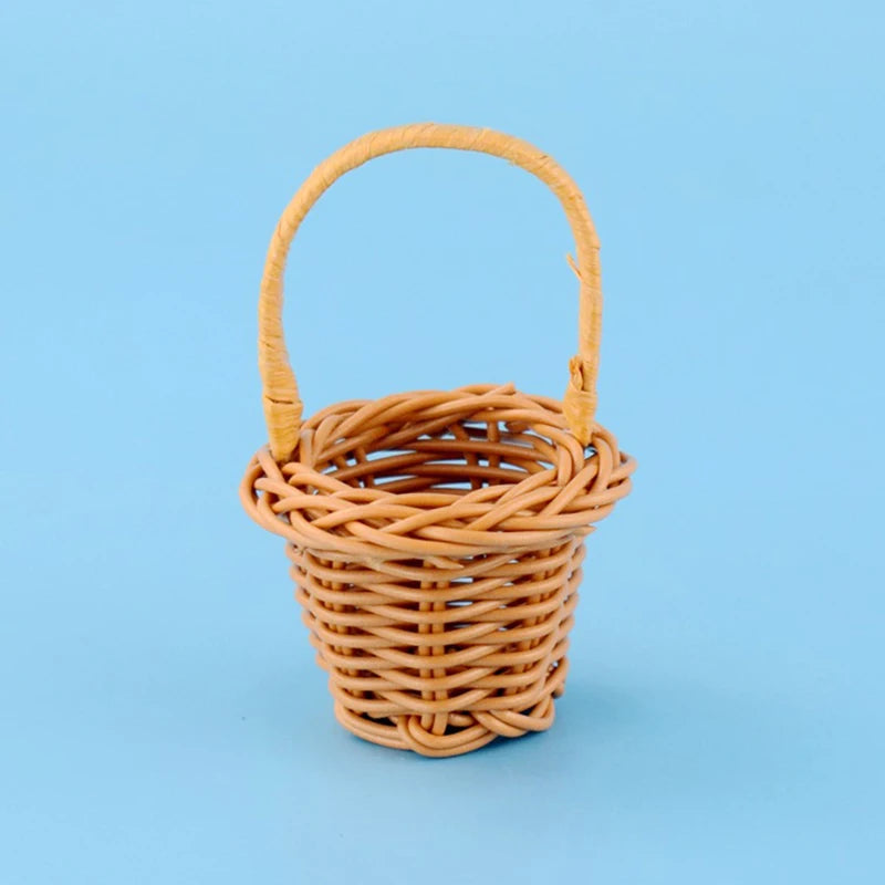 panier tressé marron clair blanc traditionnel poignées enfant rangement maison jeu simulation 12ans fantaisie