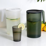 carafe eau plastique 2000ml 2500ml blanc bleu rose verte moderne minimaliste poignée couvercle logo