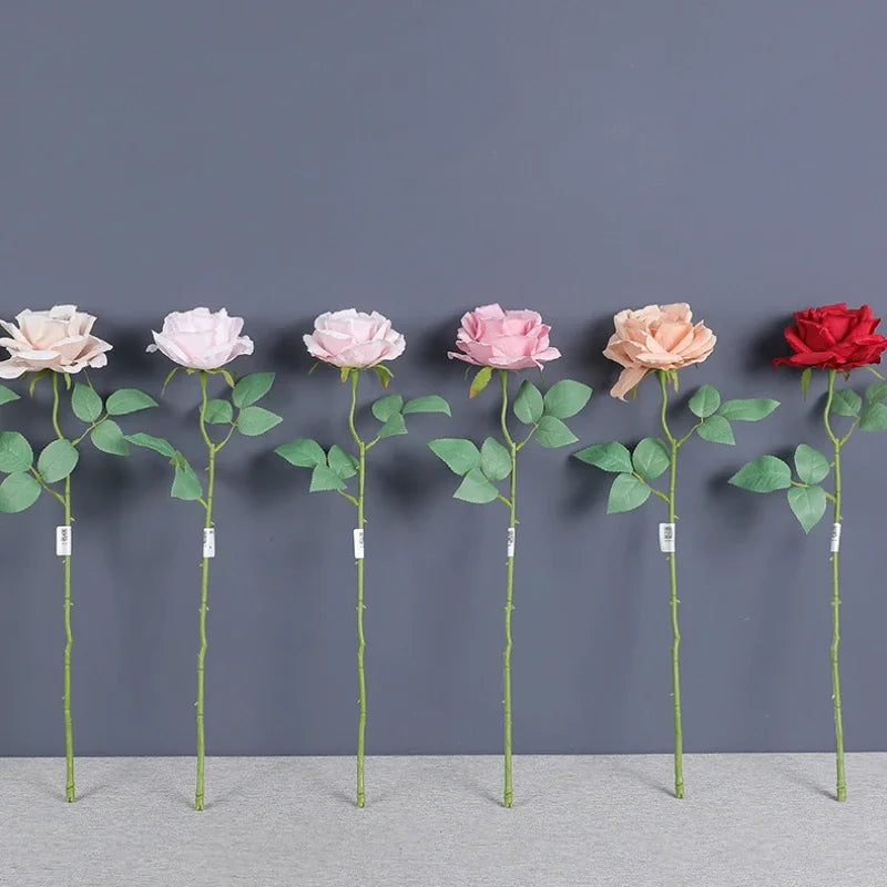 décoration intérieure bouquet roses artificielles soie classique vase couleur anniversaire mariage