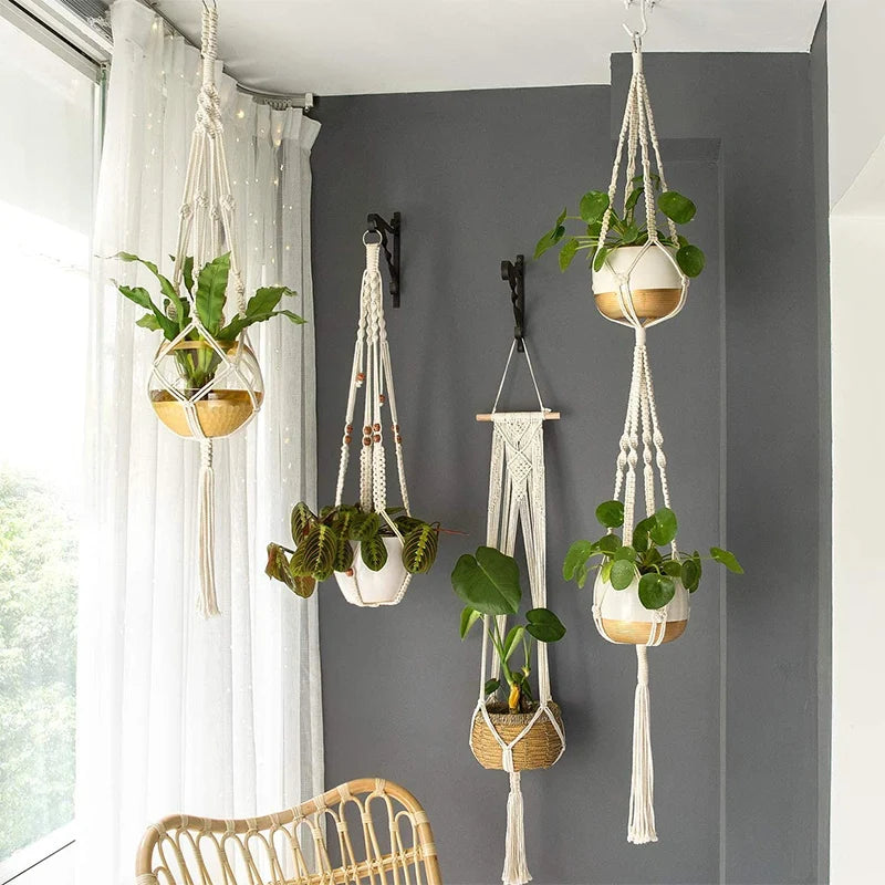 support plante suspendu macramé blanc artisanal boho chic anneaux métalliques noeuds réguliers decoration balcon