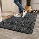 tapis gris foncé fibres noires blanches moderne antidérapant intérieur extérieur lavage main mécanique