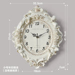 horloge murale baroque motif floral angelique blanc salon decoration aiguille quartz résine unique