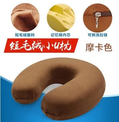 coussin ergonomique forme oreiller voyage marron beige doux mousse blanche zip métallique