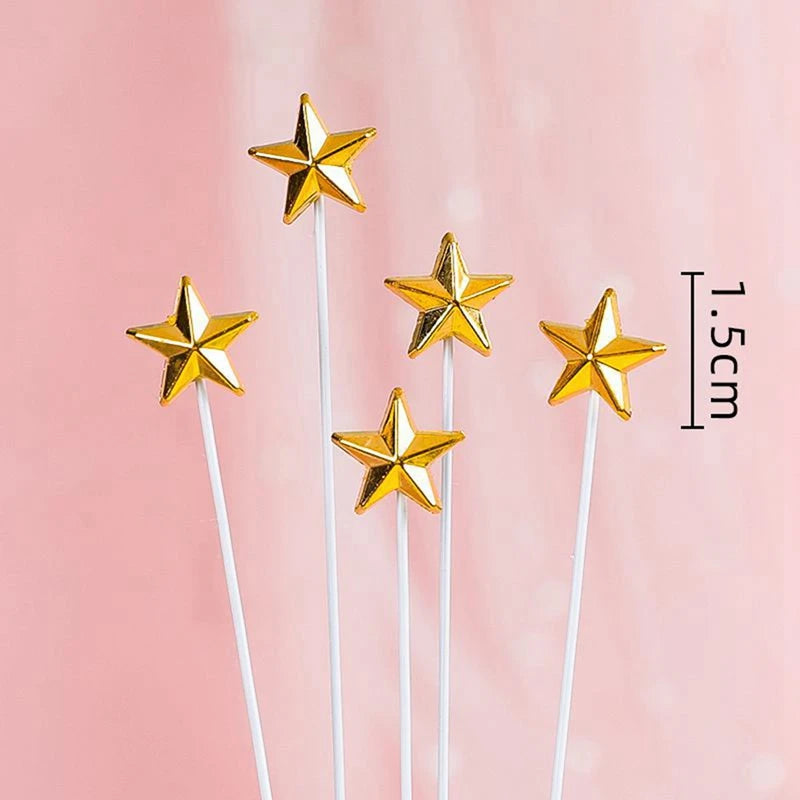 décoration gâteau anniversaire arc ciel étoiles nuages figurines licorne fille étoiles dorées ballons